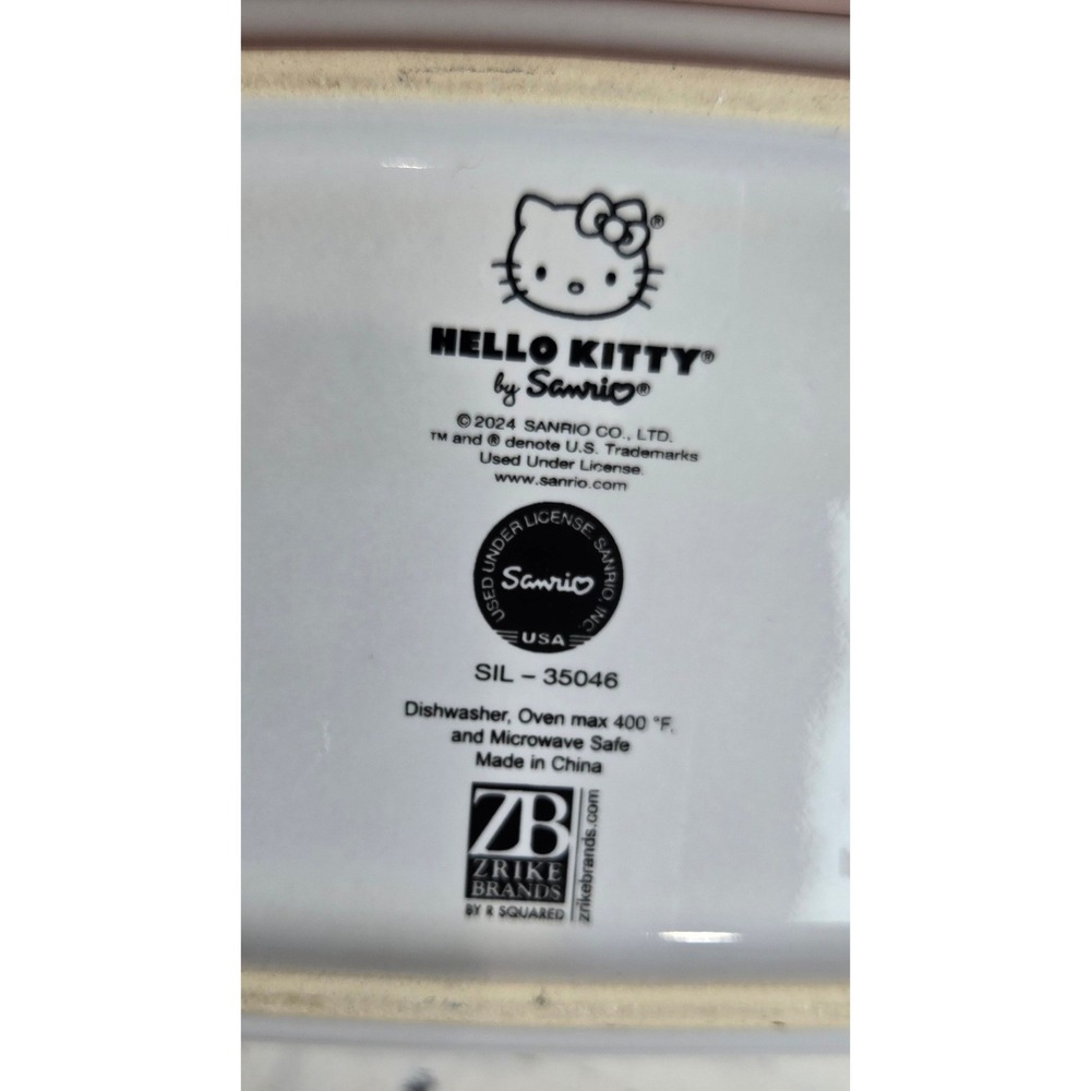 Hello Kitty Christmas Baking Dish NWOB 9x4 Rectangular Ceramic Green Handles - Picture 4 of 5